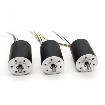 5 szt. Φ32mm 12V/24V Silnik bezrdzeniowy szczotkowy TBC3242 4,6 kg.cm/1,9 kg.cm 45,5 W/ 25,1 W średnica wału 5 mm
