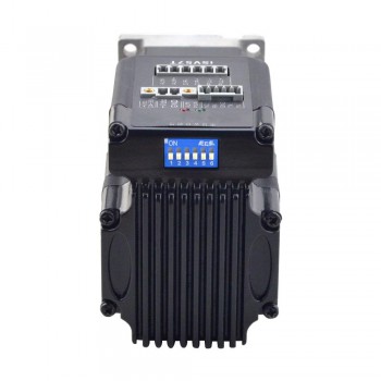 Silnik serwo dc Easy NEMA 23 z sterownik, ISV57T-180 180W 3000 obr./min 0,6 Nm 20-50 VDC
