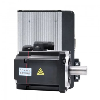 Zestaw silnik serwo z sterownik, 200 W 60ASM200-5-1024C+MCAC610 0,64 Nm 36 V 7,5 A 0,64 Nm 3000 obr./min