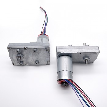 15 szt. Motoreduktor szczotkowy DC z magnesami trwałymi GM100F-555PM 12V/24V z przekładnią walcową o przełożeniu 6–365:1