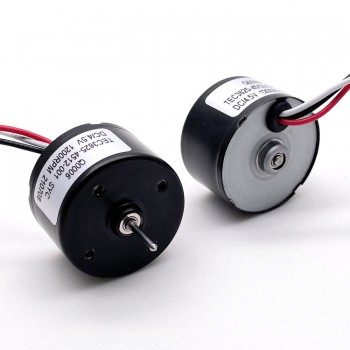 20 szt. Silnik BLDC 12V/24V o wysokim momencie obrotowym Φ35,5 mm TEC3625 550 g.cm 3600 obr./min Wał 3 mm
