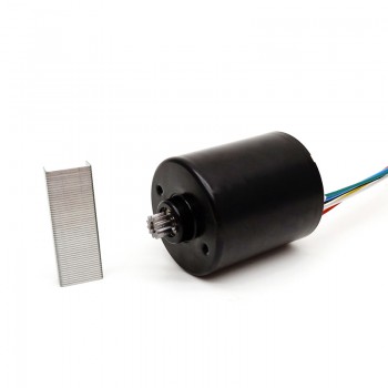 20 szt. Silnik BLDC 12V/24V Φ36mm TEC3640 550g.cm 5600RPM/3200RPM Wał 3,175mm